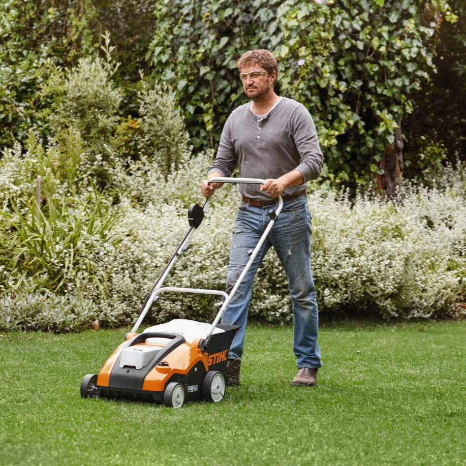 מדללת דשא נטענת STIHL RLA 240