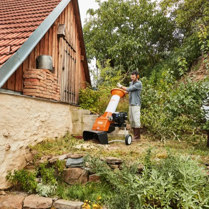 טוחן ענפים וגזם מנוע בנזין STIHL GH 370S