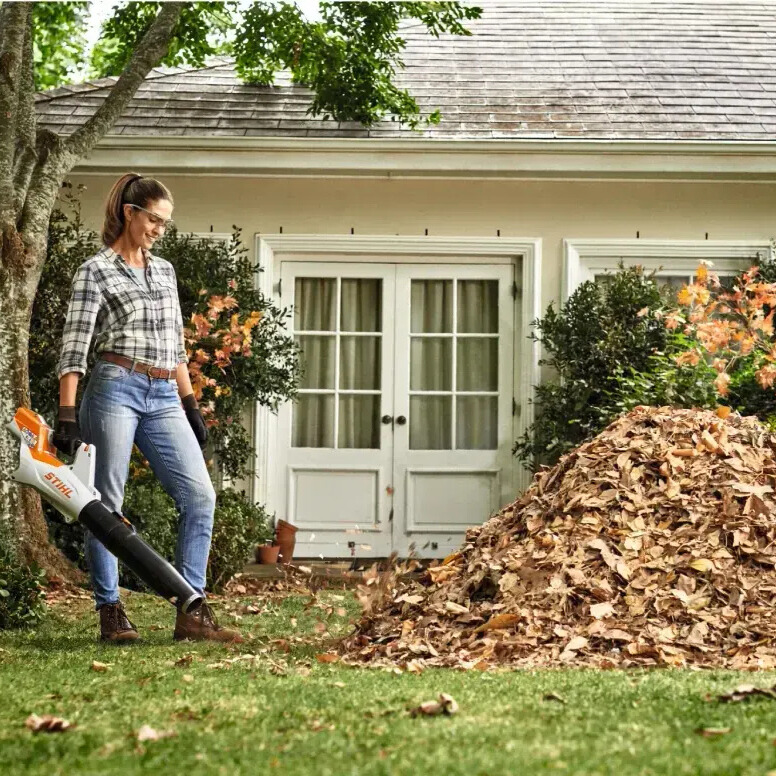 מפוח נטען STIHL BGA 60 סט