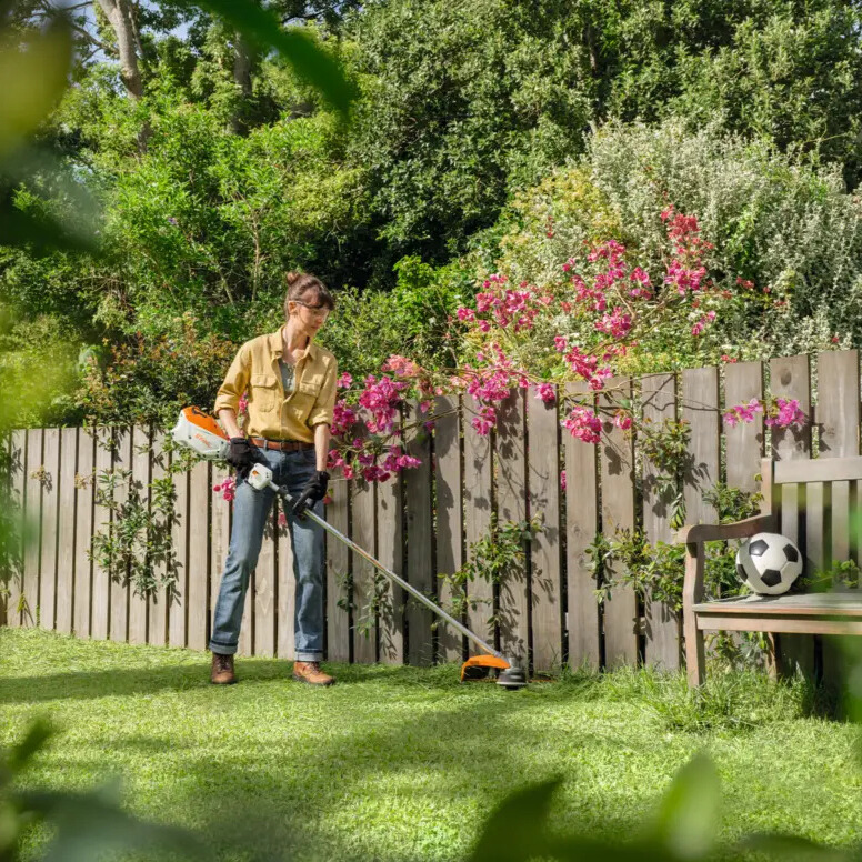 חרמש נטען STIHL FSA 80R