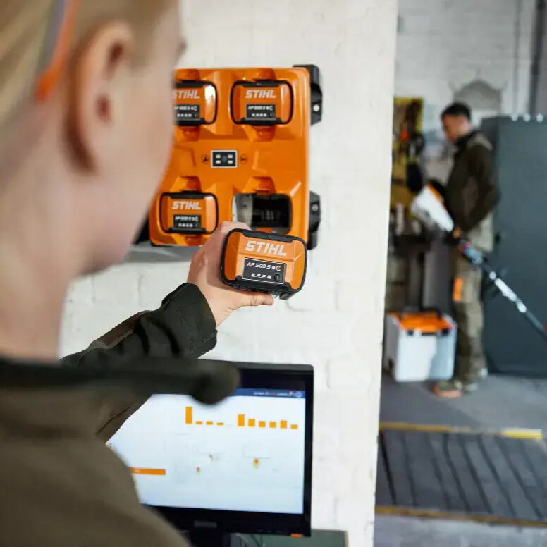 סוללה נטענת STIHL AP 500 S